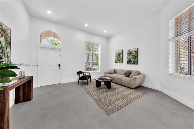 3494 Coco Lake Dr, Coconut Creek, FL 33073