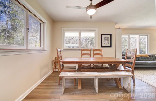 113 Brightwater Heights Drive, Hendersonville, NC 28791