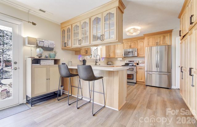 113 Brightwater Heights Drive, Hendersonville, NC 28791