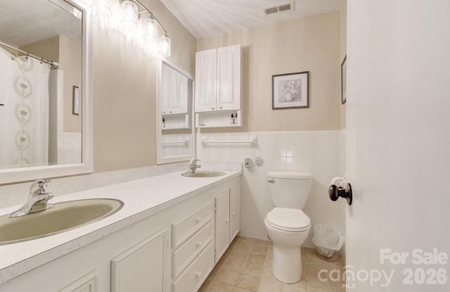 113 Brightwater Heights Drive, Hendersonville, NC 28791