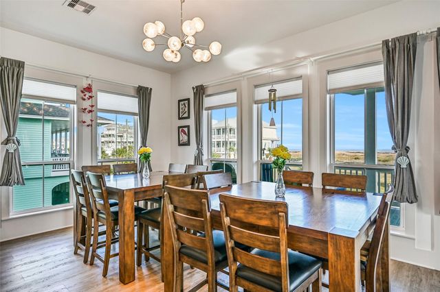 25922 Flamingo Drive, Galveston, TX 77554