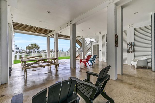 25922 Flamingo Drive, Galveston, TX 77554