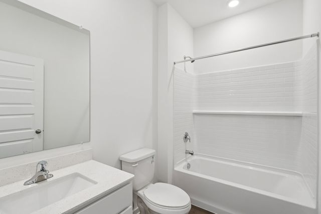 2428 Plains Drive, Pingree Grove, IL 60140