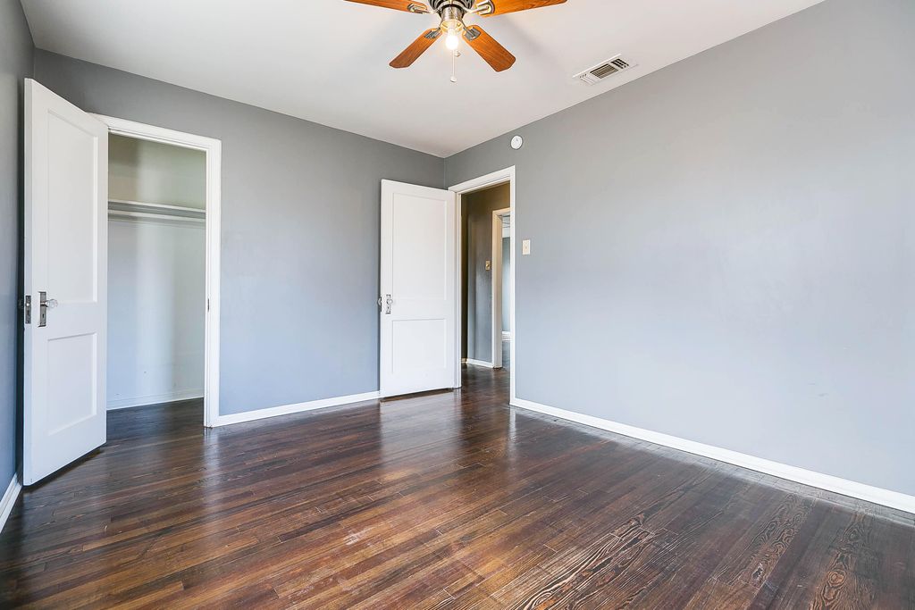 Image 12 of property listing at 1951 Guadalupe Street, San Angelo, TX 76901