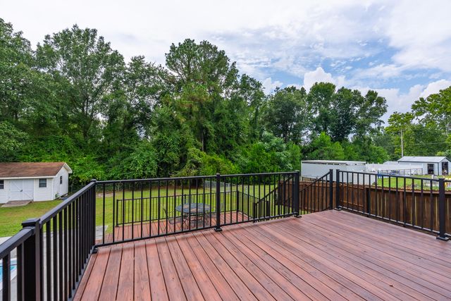 8 Arabian Court, Warrenville, SC 29851