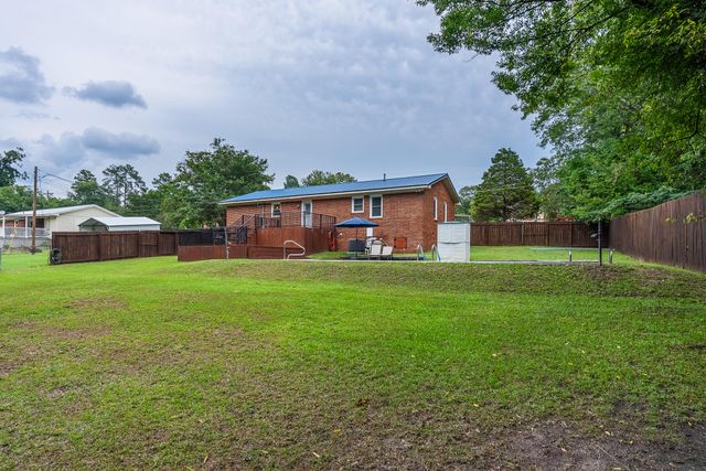8 Arabian Court, Warrenville, SC 29851