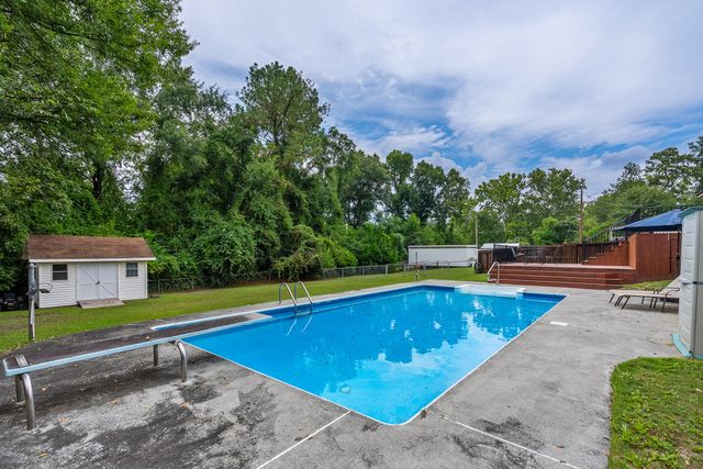 8 Arabian Court, Warrenville, SC 29851