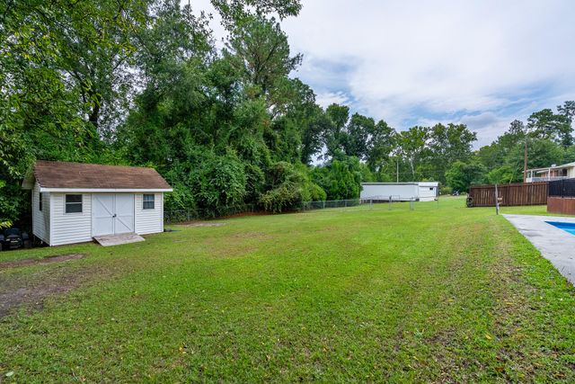 8 Arabian Court, Warrenville, SC 29851