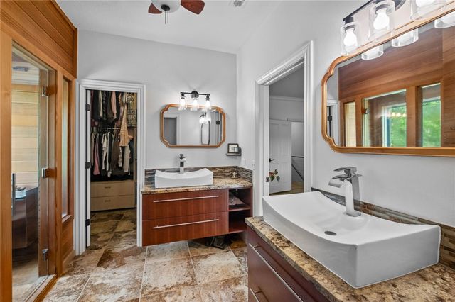 13600 Gooseberry Road, Bentonville, AR 72712