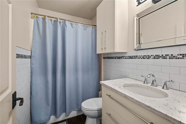 13600 Gooseberry Road, Bentonville, AR 72712