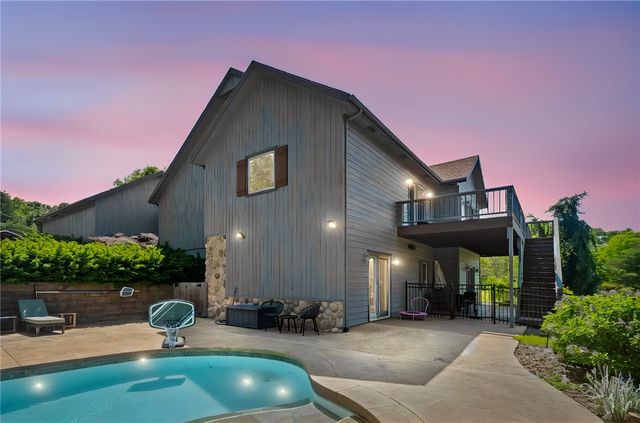 13600 Gooseberry Road, Bentonville, AR 72712
