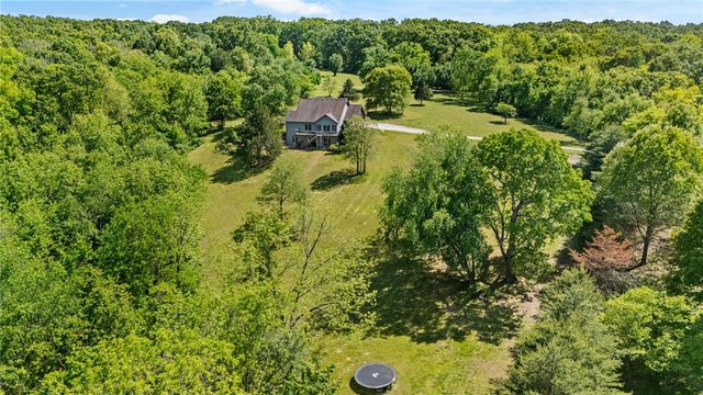 13600 Gooseberry Road, Bentonville, AR 72712