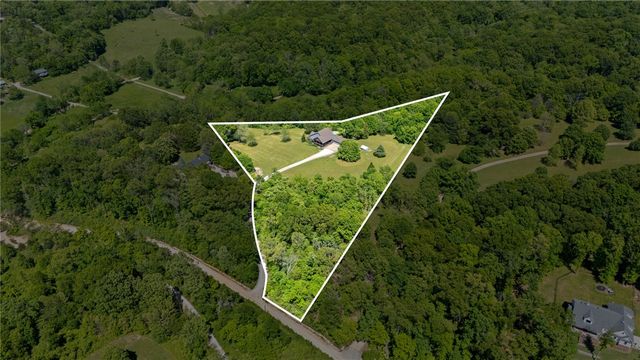 13600 Gooseberry Road, Bentonville, AR 72712