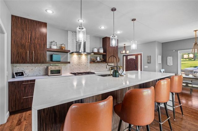 13600 Gooseberry Road, Bentonville, AR 72712