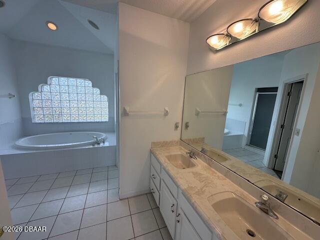 12 Zorlou Court, Palm Coast, FL 32164