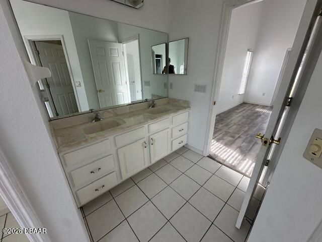 12 Zorlou Court, Palm Coast, FL 32164