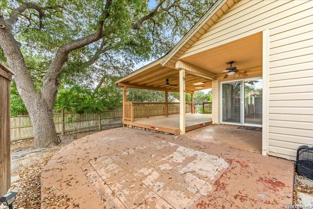 13611 BELL DR, San Antonio, TX 78217