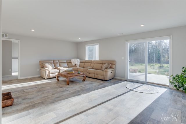 1309 Waterpoint Court, Whitehall, MI 49461