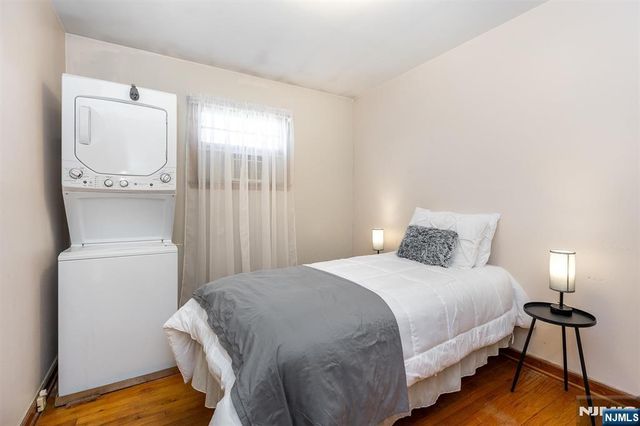 144 Redwood Avenue, Wayne, NJ 07470