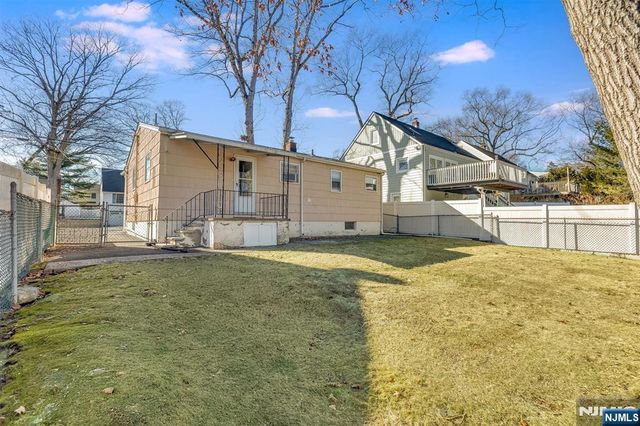 144 Redwood Avenue, Wayne, NJ 07470