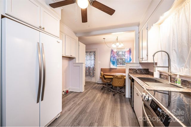 538 Salisbury Road, Statesville, NC 28677