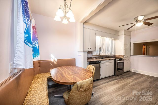 538 Salisbury Road, Statesville, NC 28677