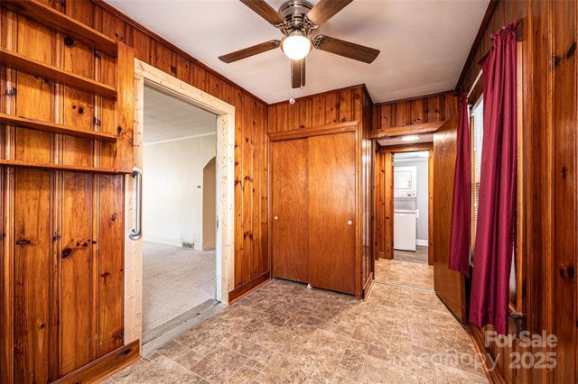 538 Salisbury Road, Statesville, NC 28677