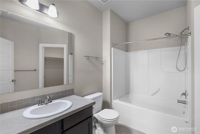 1735 Vista Loop SW, Tumwater, WA 98512