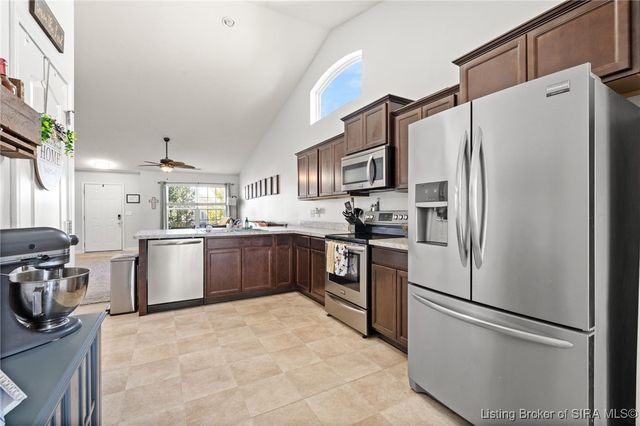 3902 Wheat Avenue, Jeffersonville, IN 47130