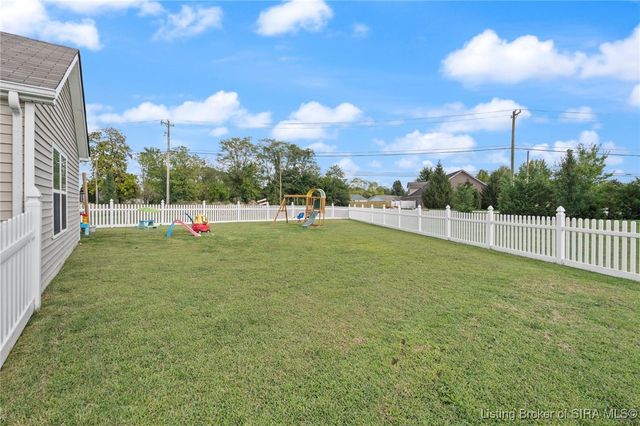 3902 Wheat Avenue, Jeffersonville, IN 47130