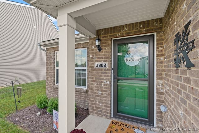 3902 Wheat Avenue, Jeffersonville, IN 47130