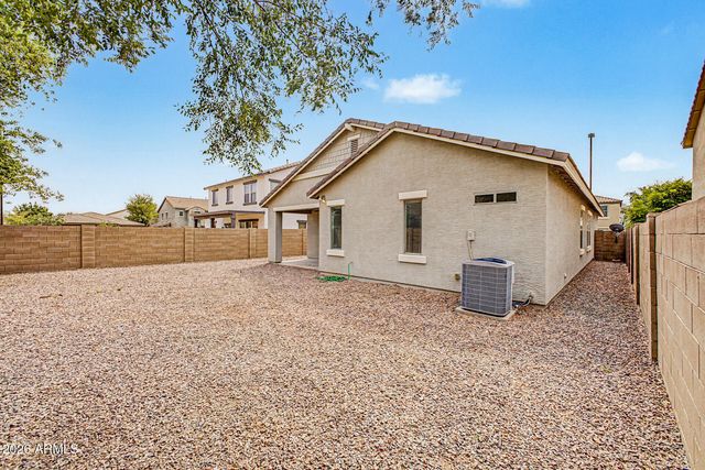 1874 S TUCANA Lane, Gilbert, AZ 85295