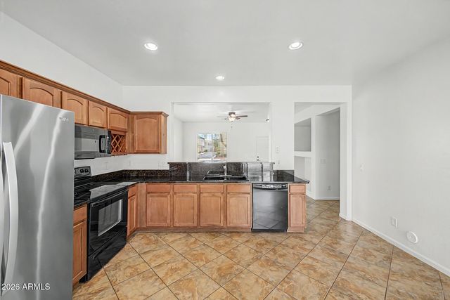 1874 S TUCANA Lane, Gilbert, AZ 85295