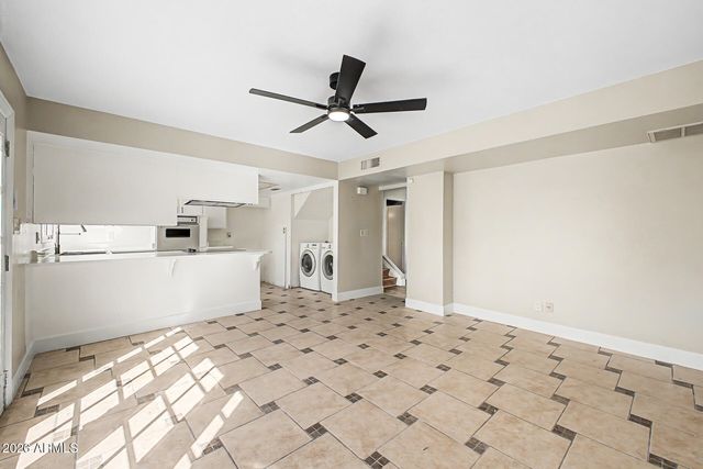 1605 W HAZELWOOD Street, Phoenix, AZ 85015