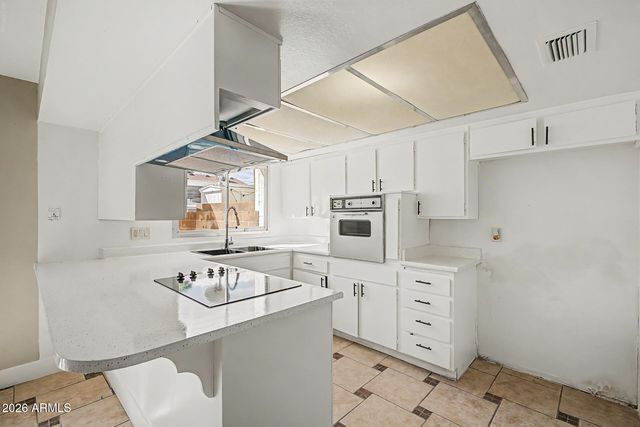 1605 W HAZELWOOD Street, Phoenix, AZ 85015
