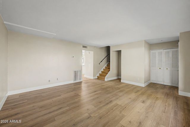 1605 W HAZELWOOD Street, Phoenix, AZ 85015