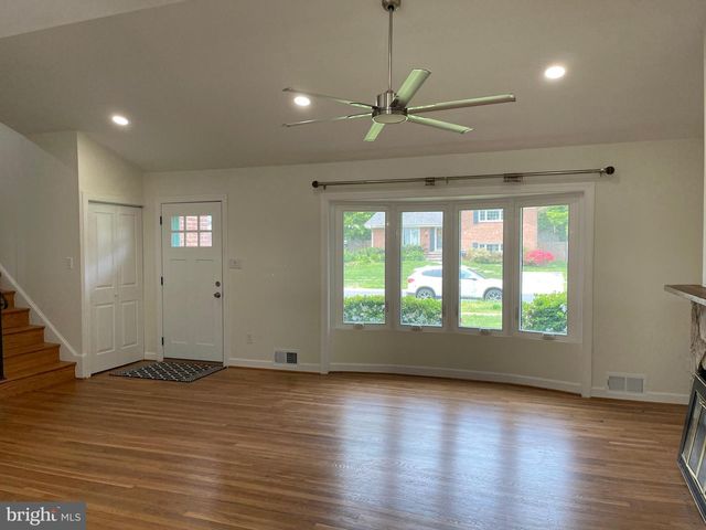9913 POMONA DR, Bethesda, MD 20817