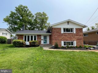 9913 POMONA DR, Bethesda, MD 20817