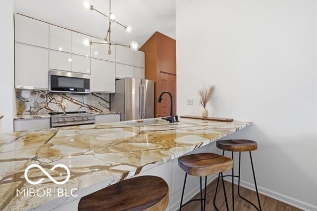 7839 Cardinal Cove N, Indianapolis, IN 46256