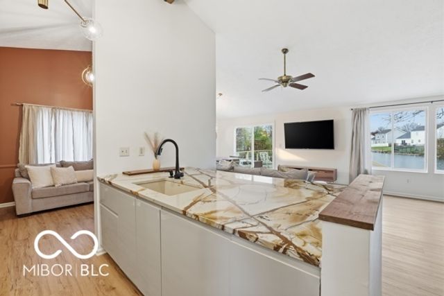 7839 Cardinal Cove N, Indianapolis, IN 46256