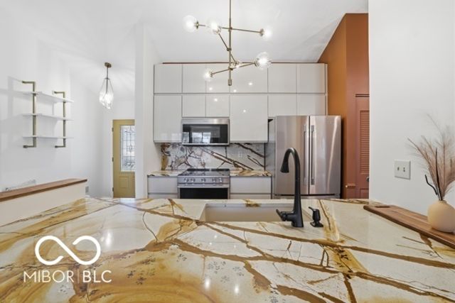 7839 Cardinal Cove N, Indianapolis, IN 46256