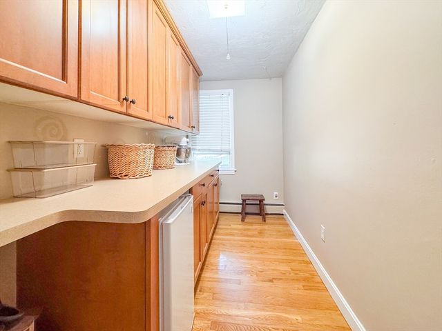 114 Graham Hill Dr, Hanover, MA 02339