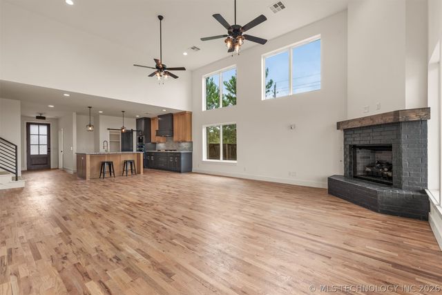 2402 E Northampton Street, Broken Arrow, OK 74014