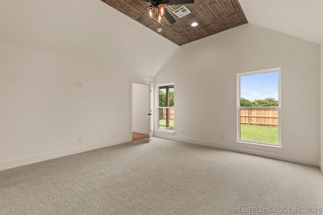 2402 E Northampton Street, Broken Arrow, OK 74014