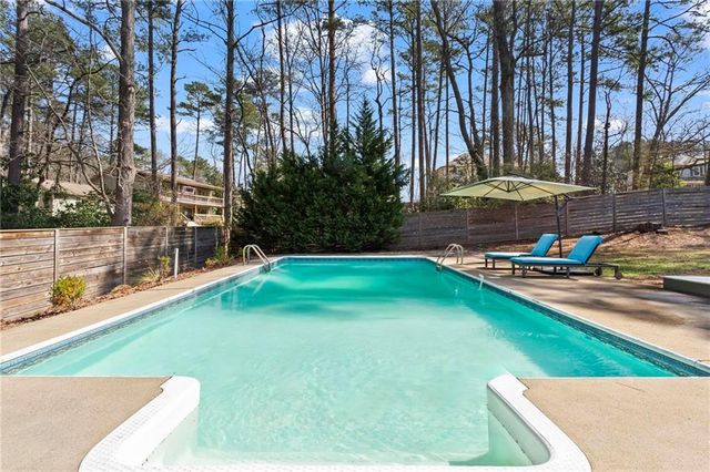 2320 Brownstone Court, Marietta, GA 30062