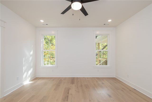 9 Cockerham Lane, Bella Vista, AR 72714