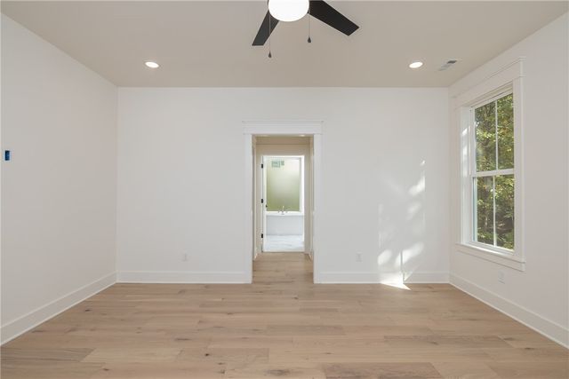 9 Cockerham Lane, Bella Vista, AR 72714