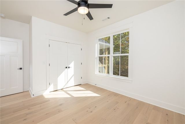 9 Cockerham Lane, Bella Vista, AR 72714