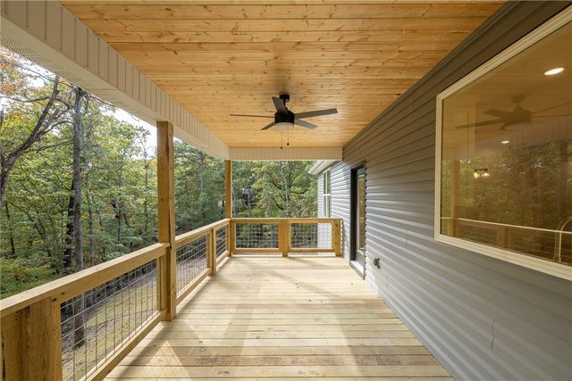 9 Cockerham Lane, Bella Vista, AR 72714