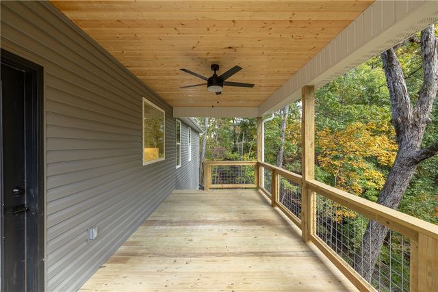 9 Cockerham Lane, Bella Vista, AR 72714